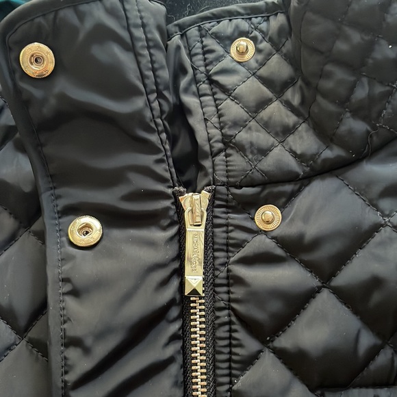 Michael Kors black quilted jacket - Picture 2 of 6